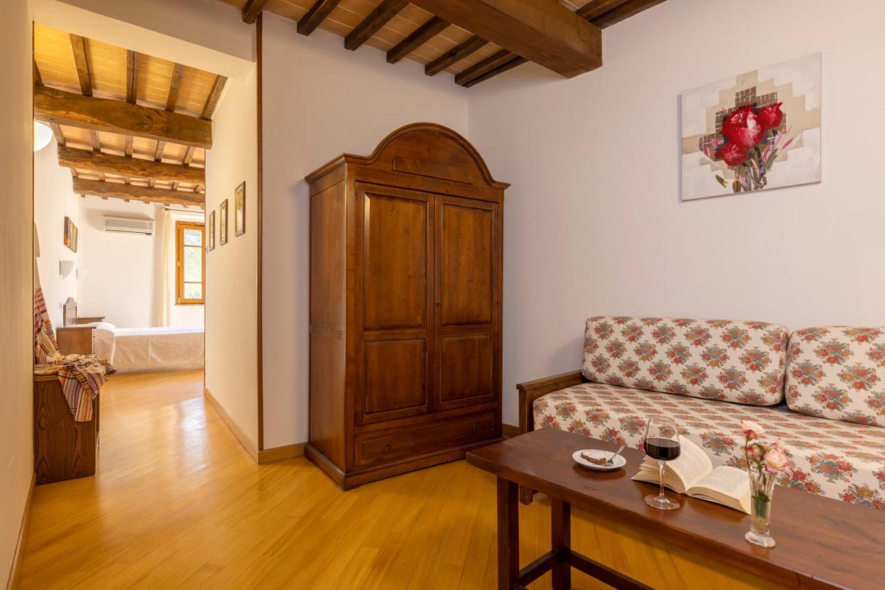 Hotel La Pace Asciano Esterno foto
