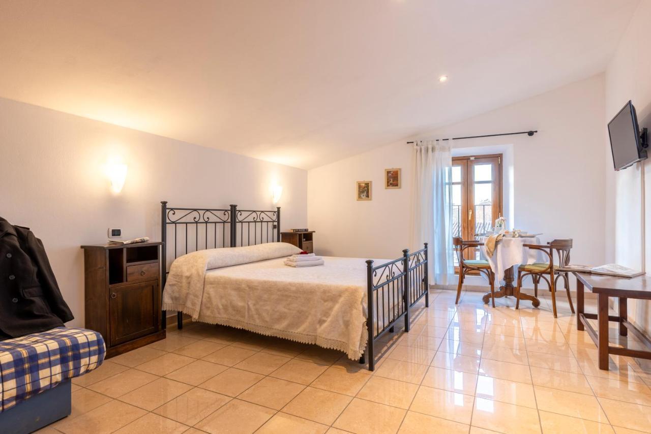 Hotel La Pace Asciano Esterno foto