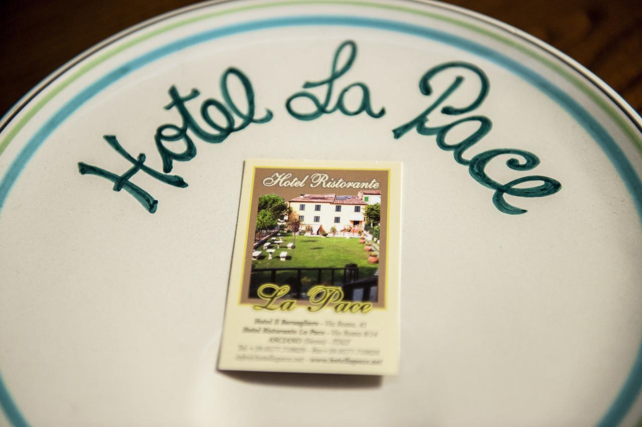 Hotel La Pace Asciano Esterno foto